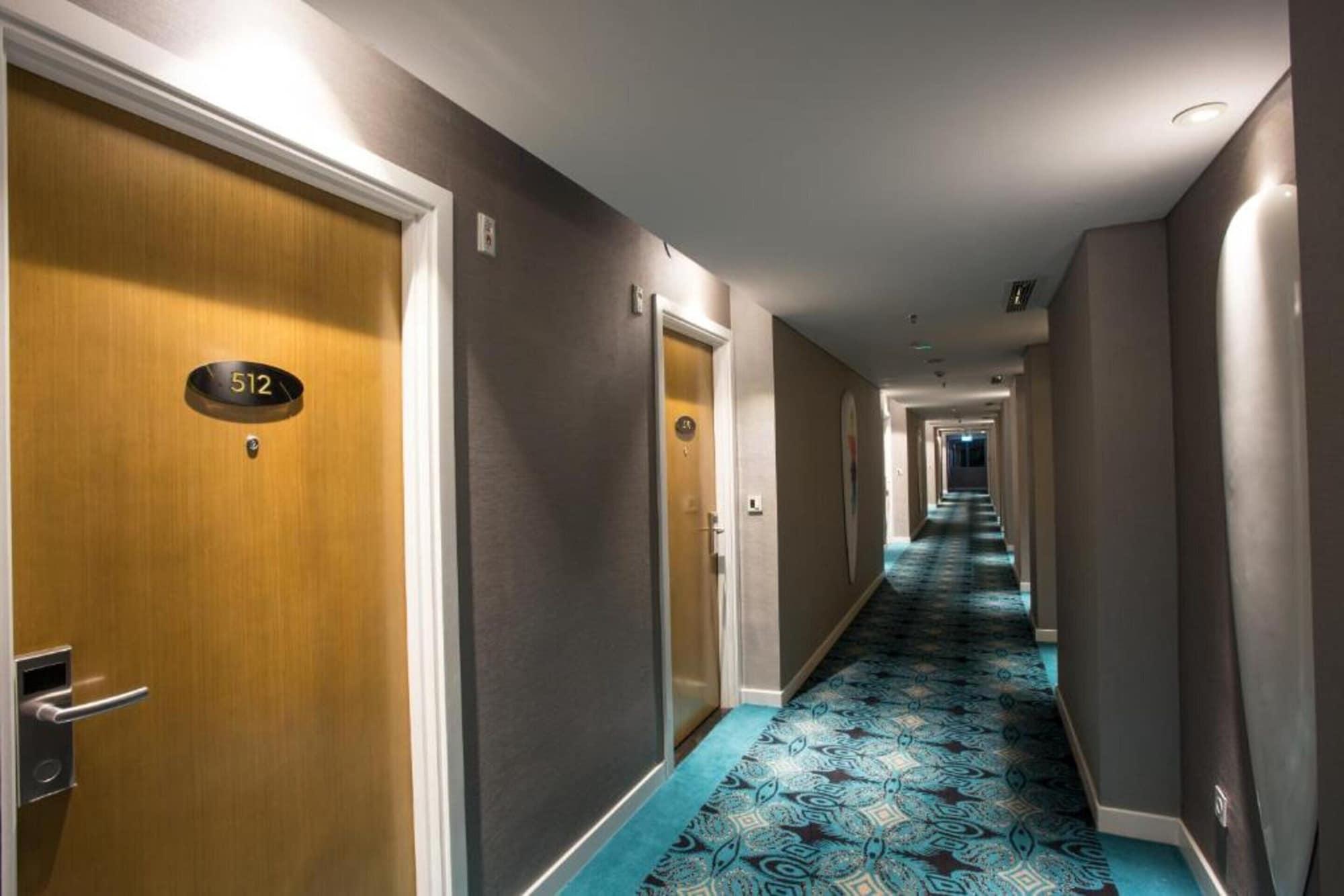 Hotel Ciputra Cibubur Managed By Swiss-Belhotel International Ngoại thất bức ảnh