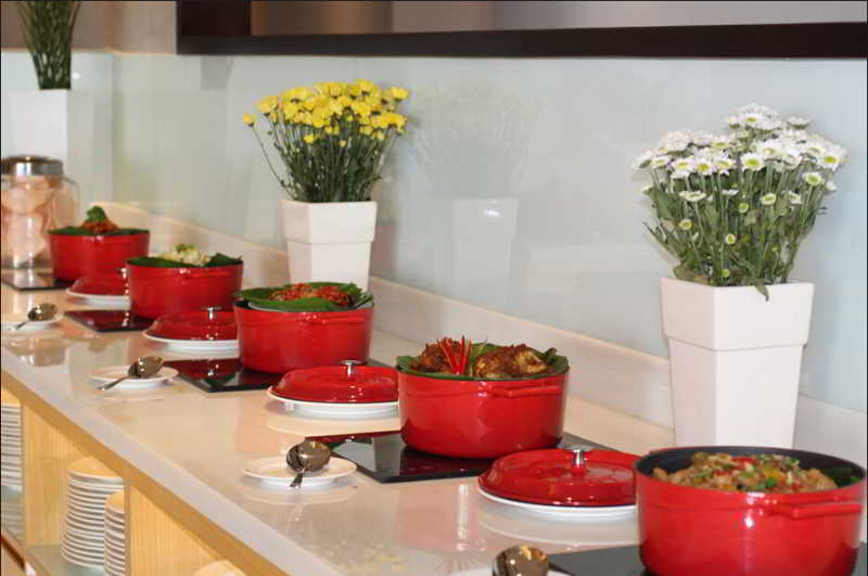 Hotel Ciputra Cibubur Managed By Swiss-Belhotel International Ngoại thất bức ảnh