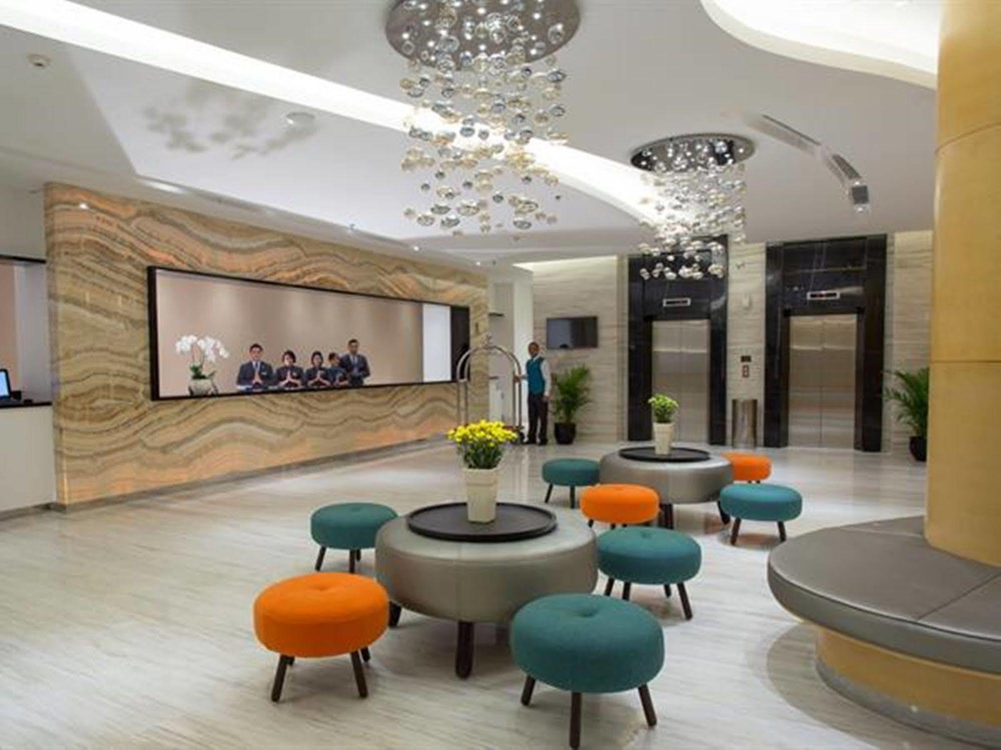 Hotel Ciputra Cibubur Managed By Swiss-Belhotel International Ngoại thất bức ảnh